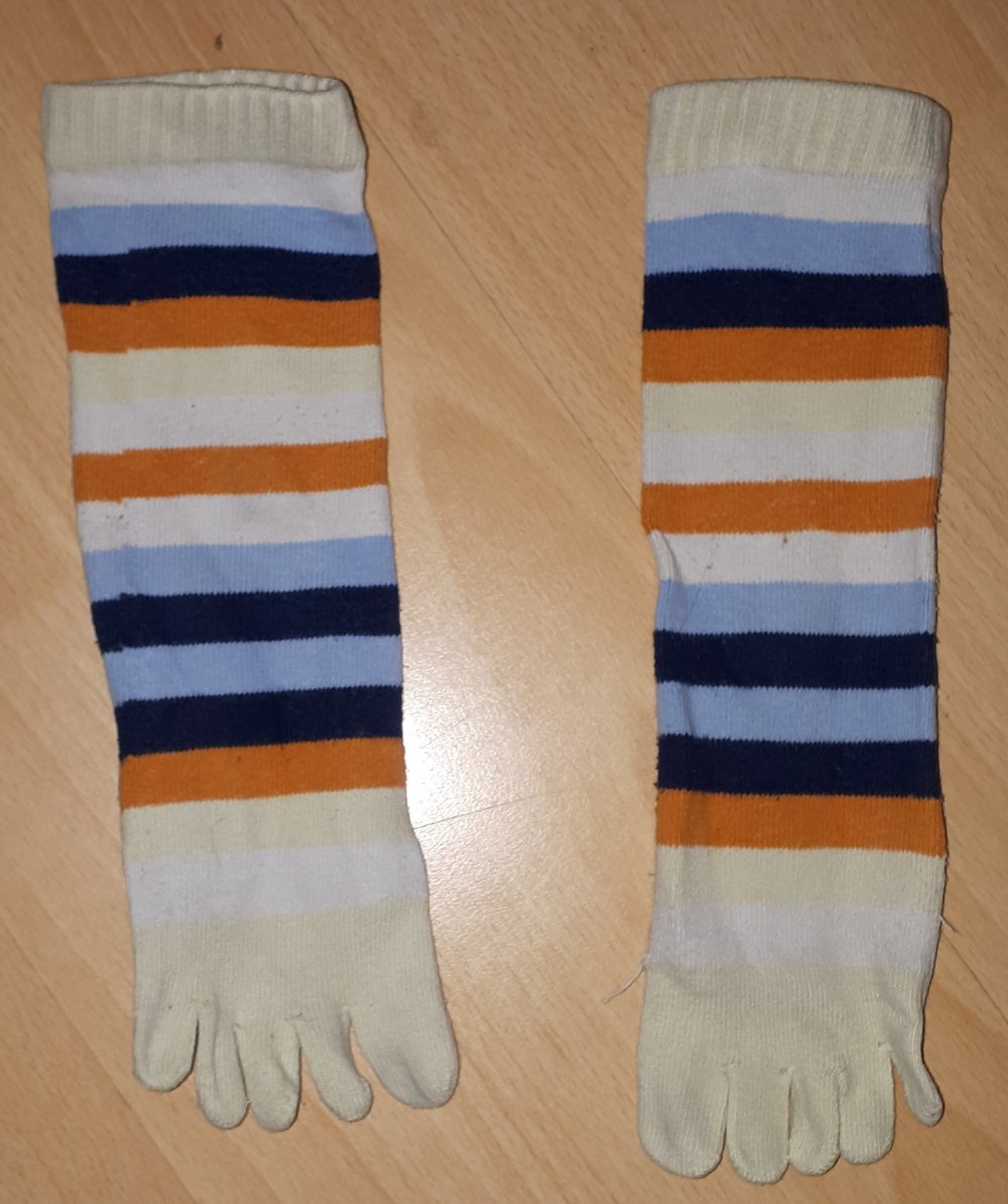 Lustig geringelte Zehensocken 
