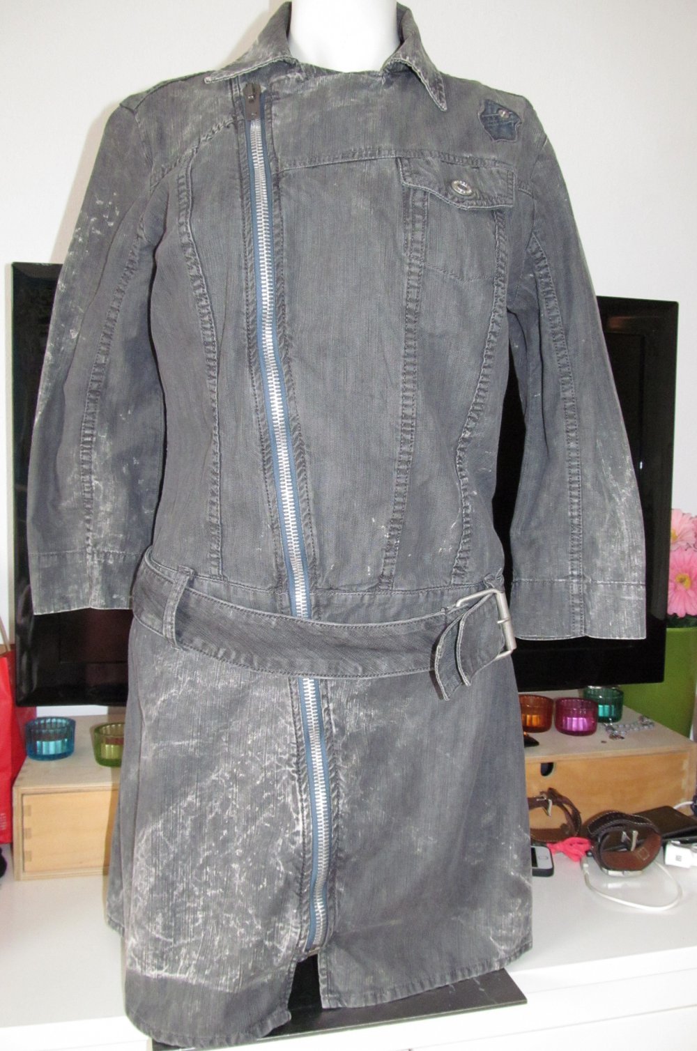 Grauer Jeansmantel von Diesel