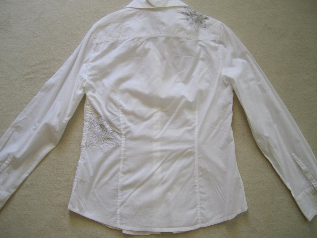 Esprit Bluse weiß Gr. M zarte Stickereien