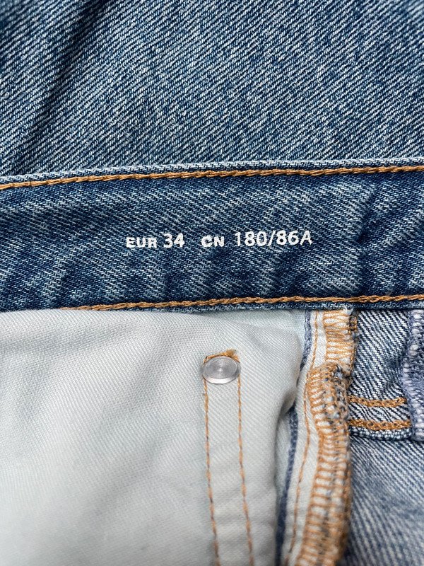 Arket Herren Jeans Denim Gr. 34