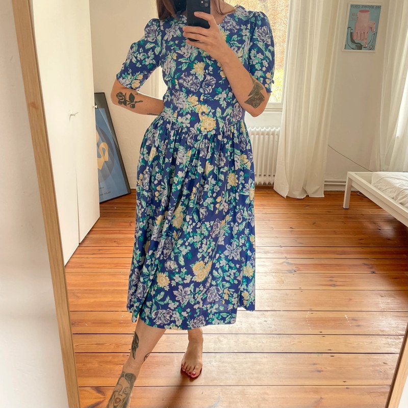 Laura Ashley 90s Blumen Kleid Floral Dress 90er Puffärmel