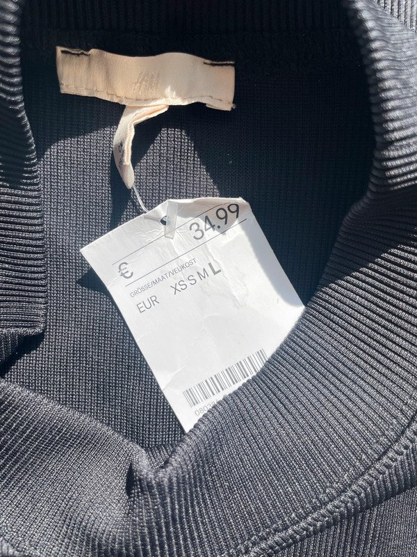 H&M Trend Bodycon Kleid