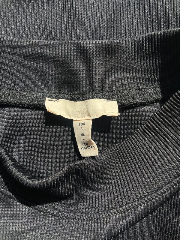 H&M Trend Bodycon Kleid