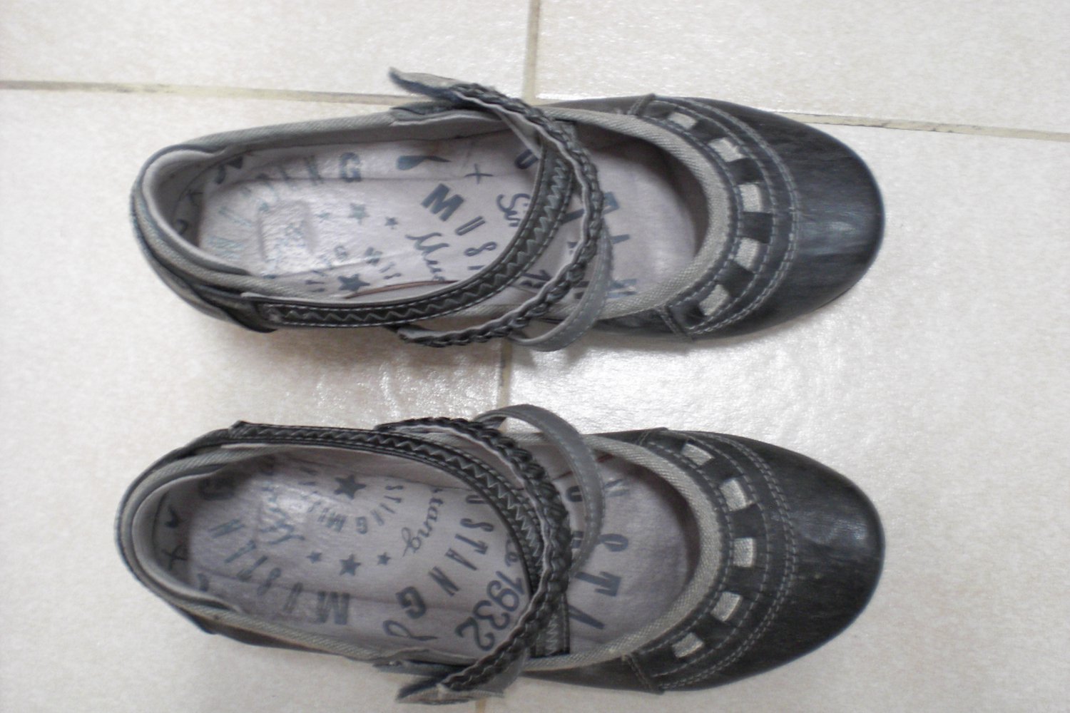 Mustang Schuhe Gr. 37