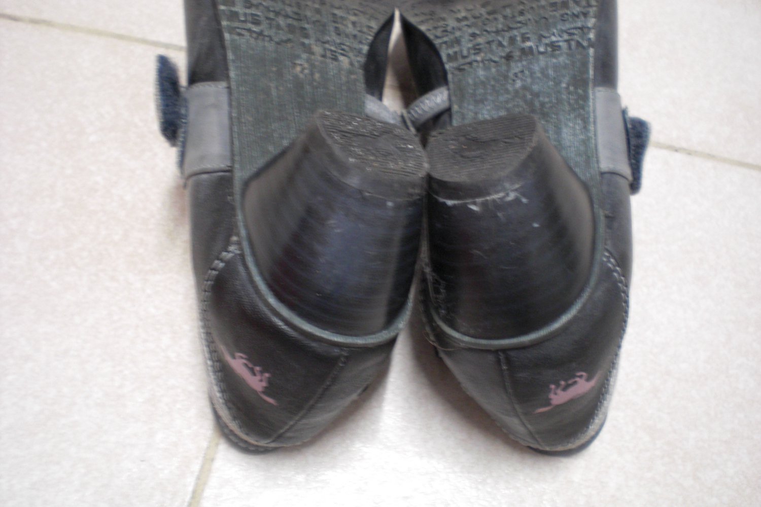 Mustang Schuhe Gr. 37