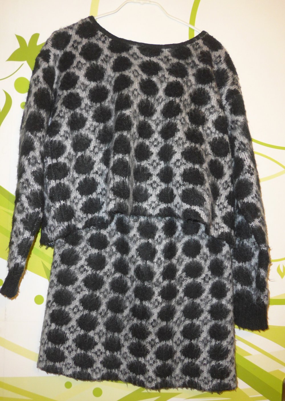 2-Teiler mit Punkten grau-schwarz