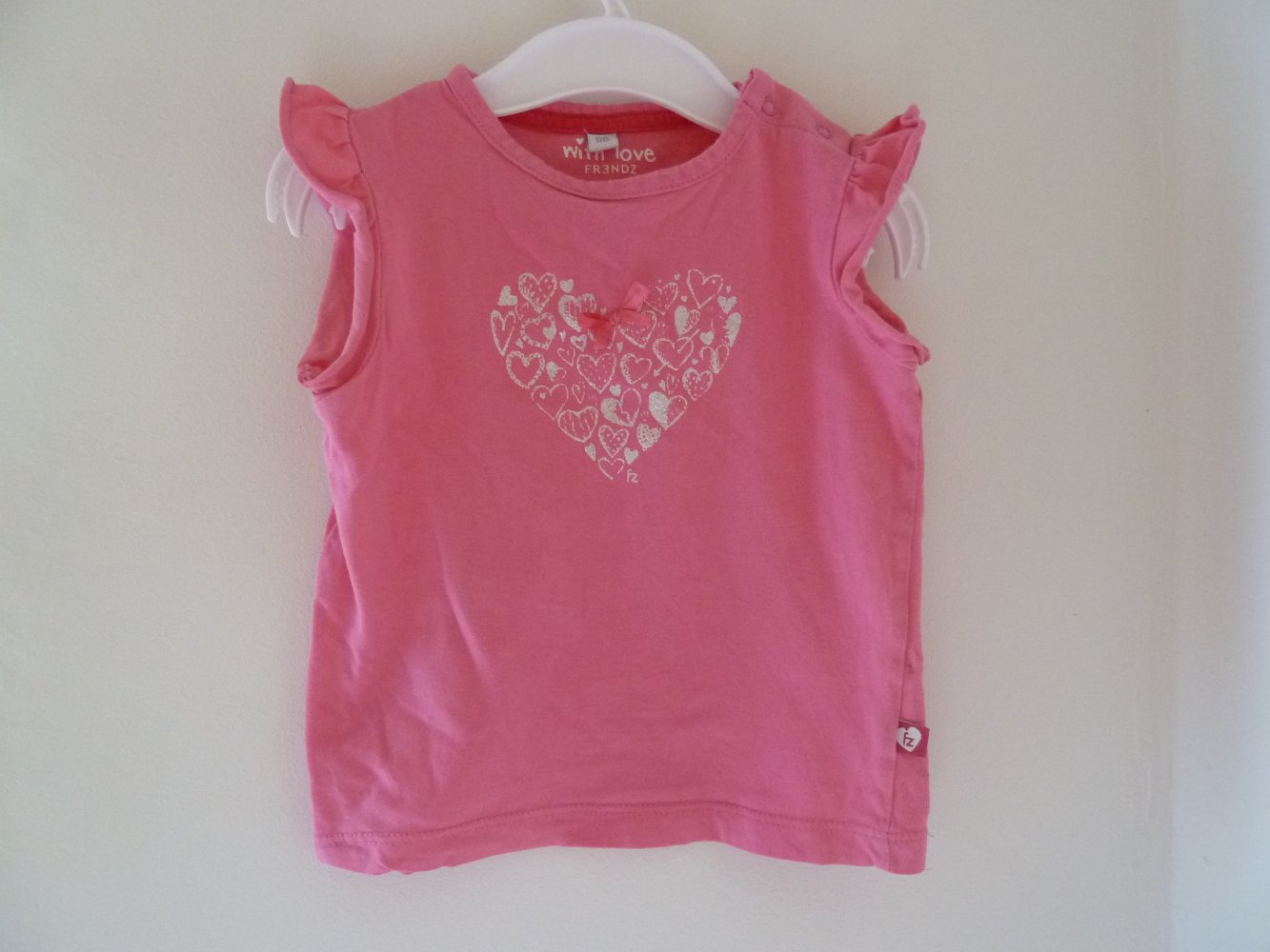 Shirt Frendz Gr. 86 Rosa meliert Flügelärmel Ärmellos Herzen Rosa Silber Glitzer
