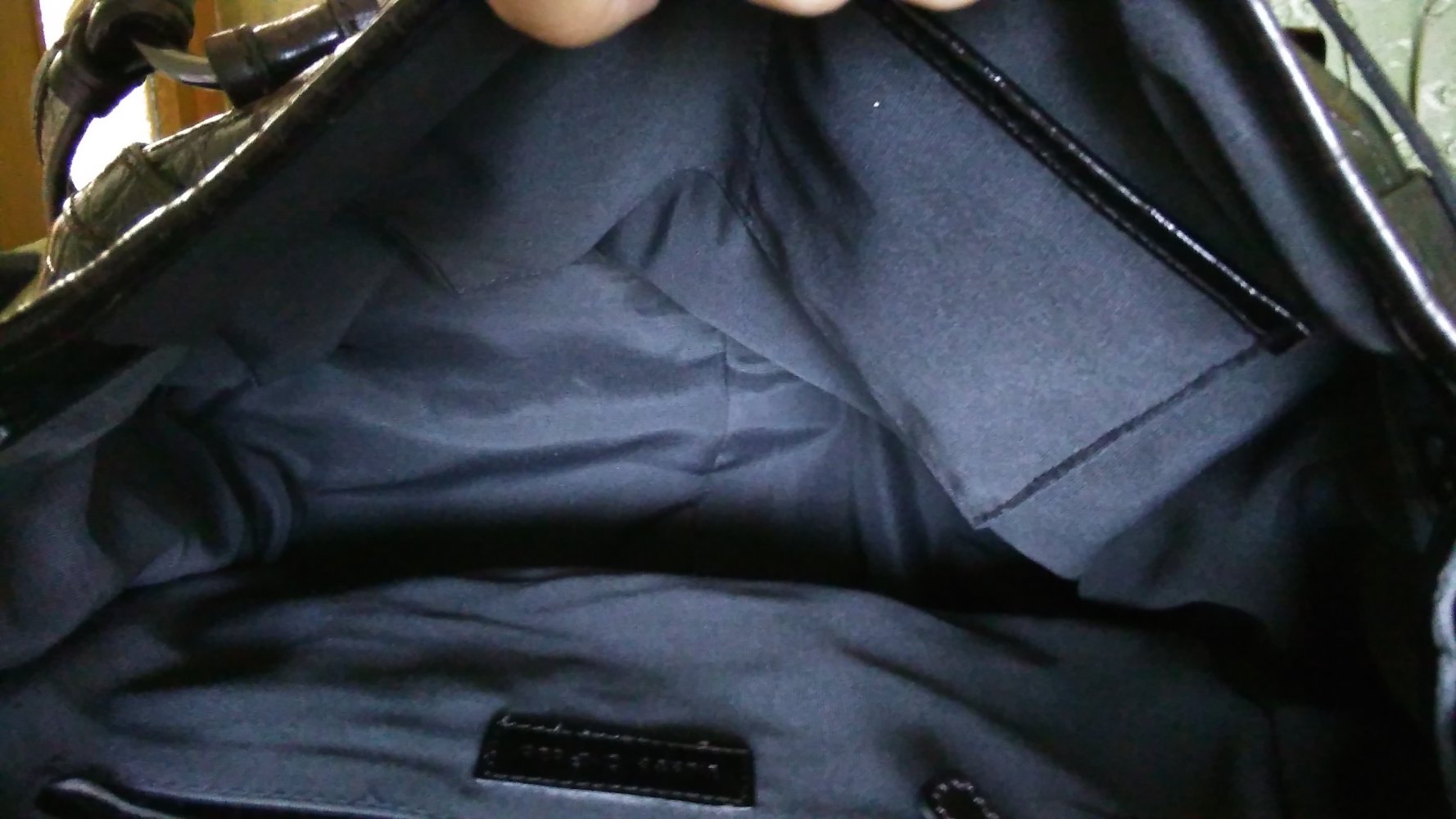 Original Marc O‘Polo Handtasche Hochwertiges Leder mit Kroko-Prägung