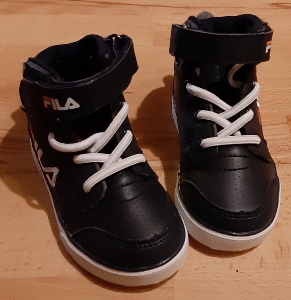 Fila High Sneaker NEU Gr. 20 Stiefel