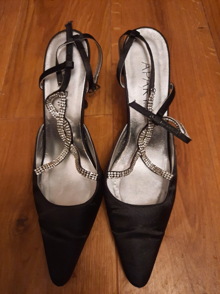 Apart chice Pumps Slingbacks Gr. 37 schwarz Strass