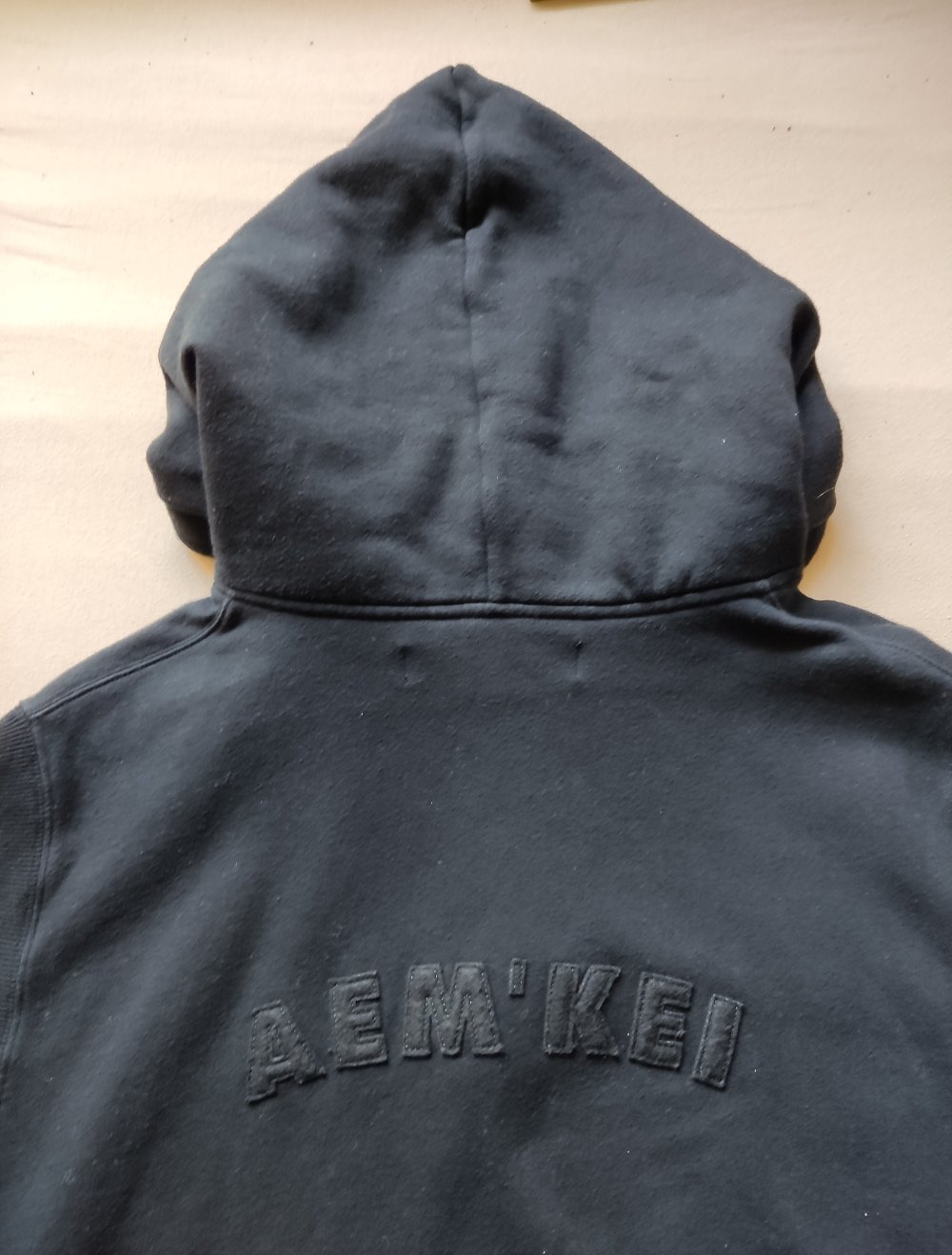Aem'kei Sweater Hoddie mit Kapuze Gr.L schwarz