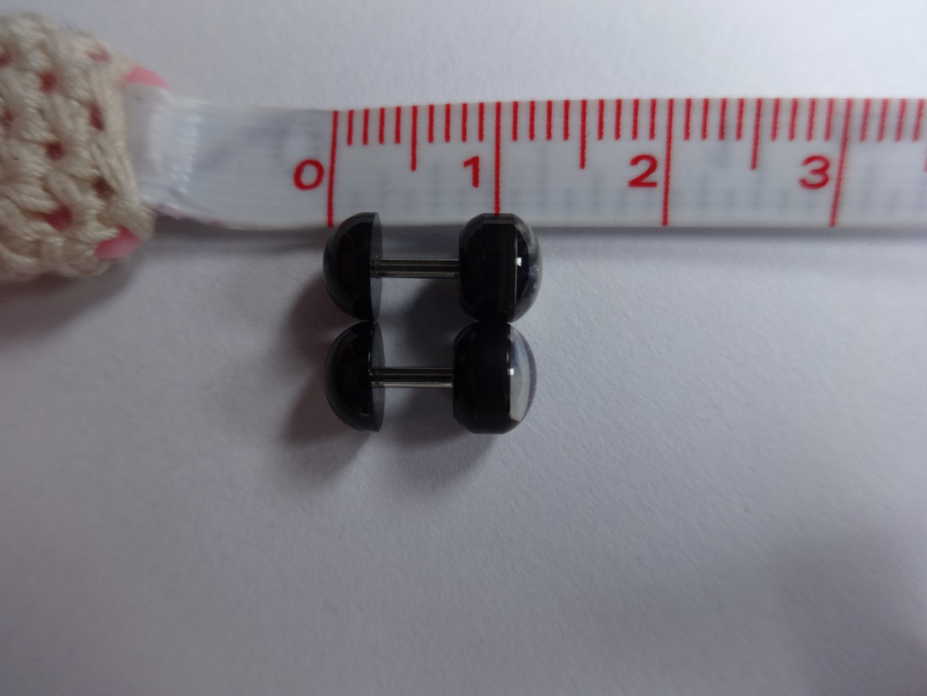 Fake-Plugs aus Acryl