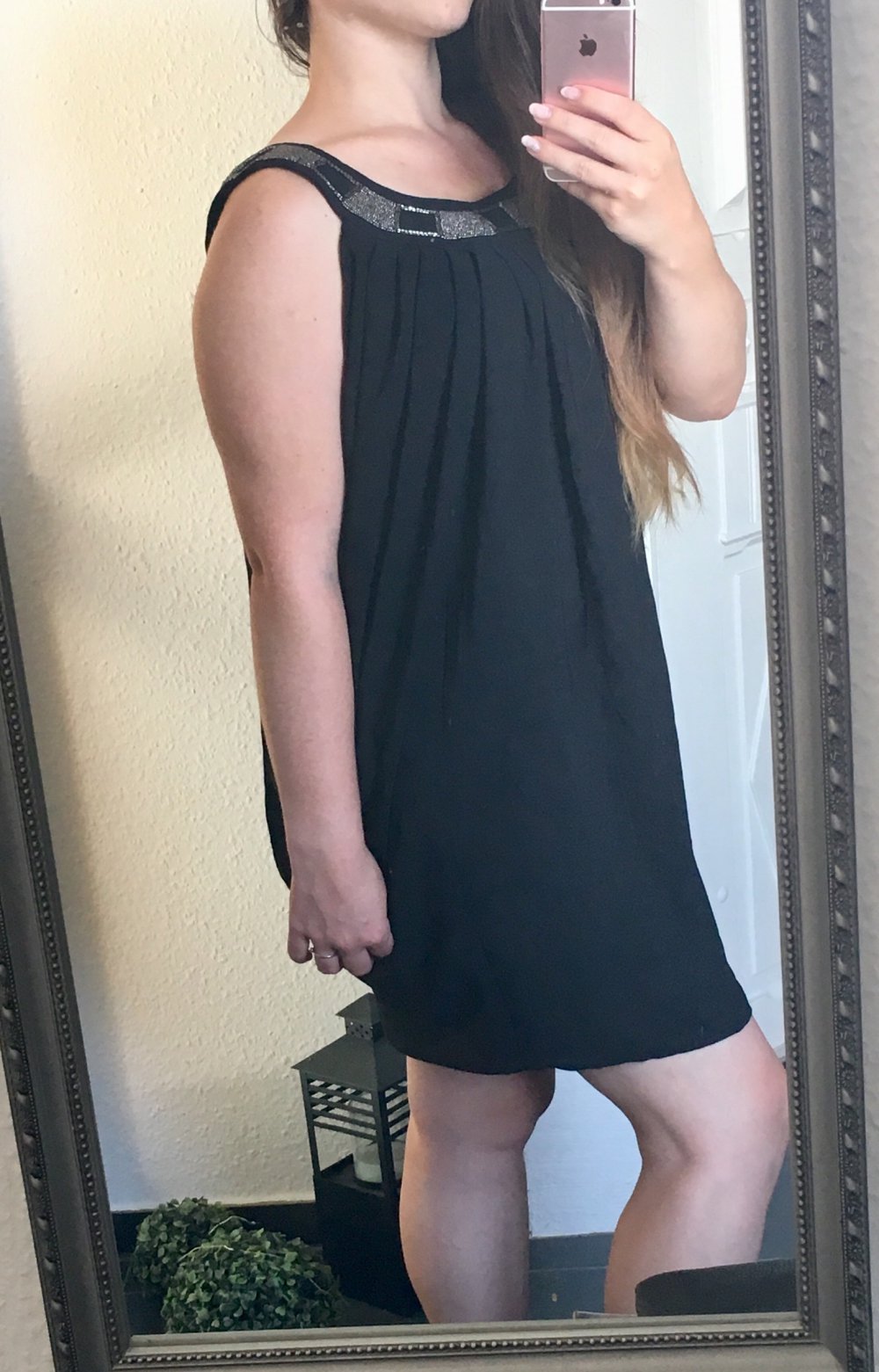 Edles Chiffon Kleid mit Perlen Neu mit Etikett Gr 36 / H&M