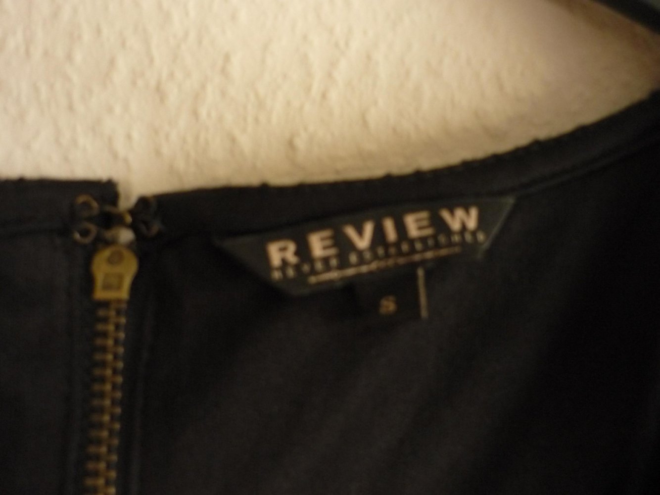 Kleid - schwarz - viel Spitze - kurz - Review - Gr. S