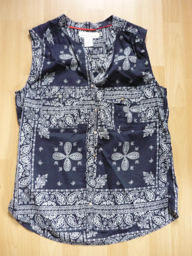 blaue ärmellose Bluse - weißes Muster - Gr. 38 - H&M