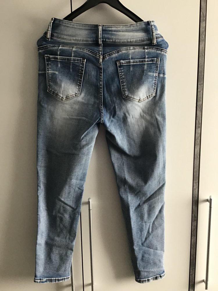Jeans hellblau