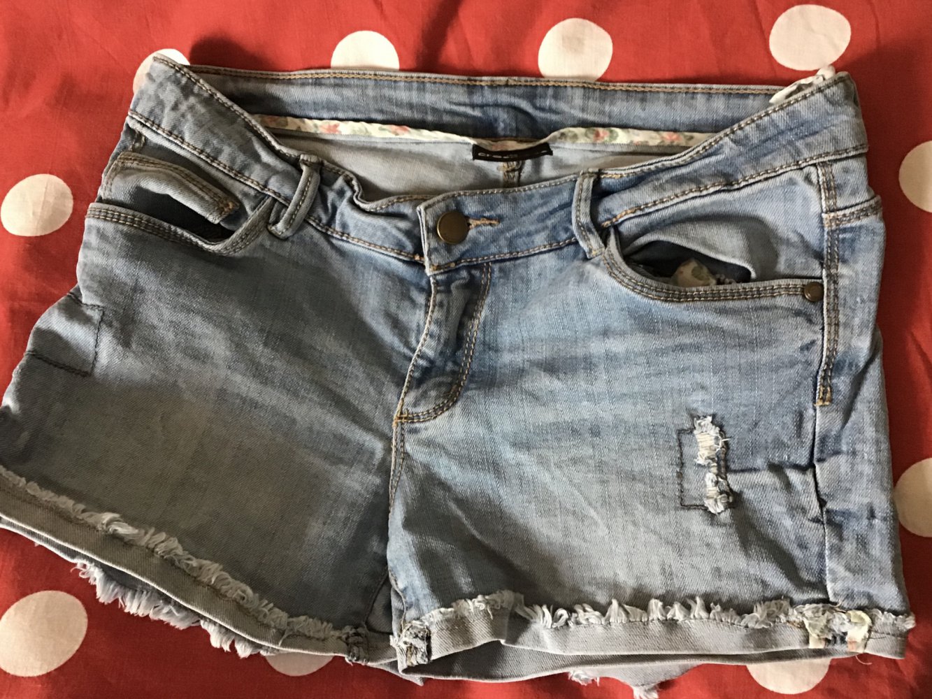 kurze Shorts