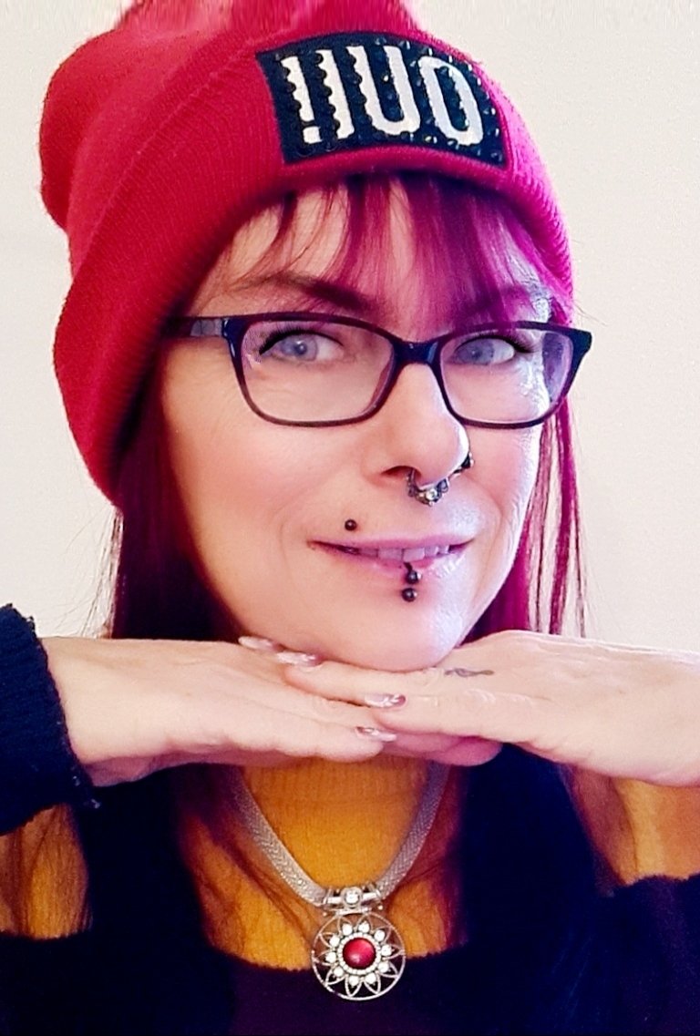 Tally Weil Mütze Rot ? OUI! Cooler Look