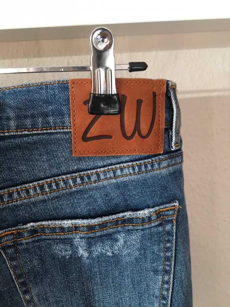Zara Jeans Premium Denim Collection 34 wie neu