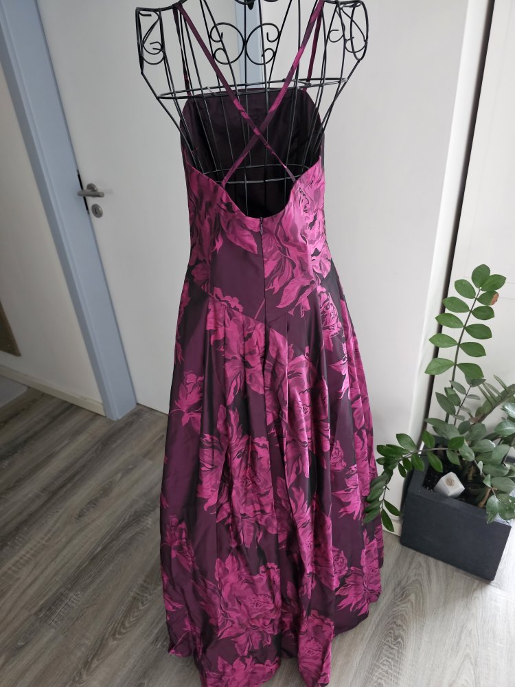 Ballkleid, Hofdamenkleid, Abendkleid, Standesamtkleid