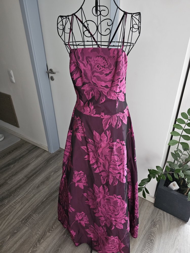 Ballkleid, Hofdamenkleid, Abendkleid, Standesamtkleid