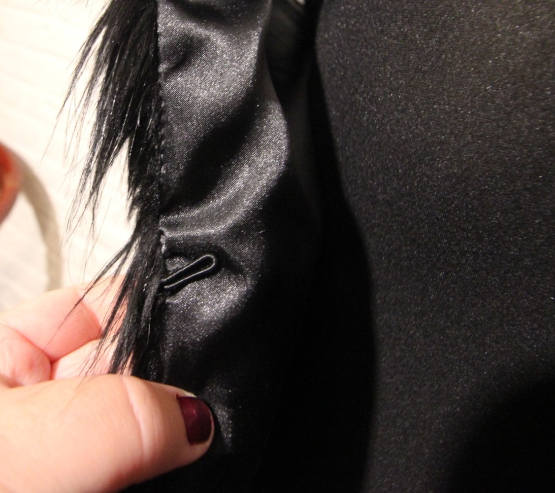 Unreal Fur Weste Kunstfell Kunstpelz Herbst Winter Designer 