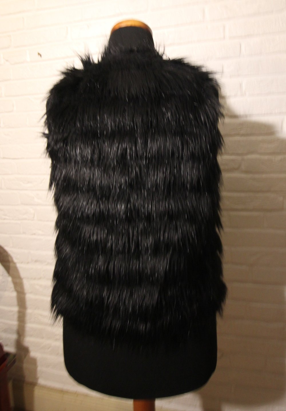 Unreal Fur Weste Kunstfell Kunstpelz Herbst Winter Designer 