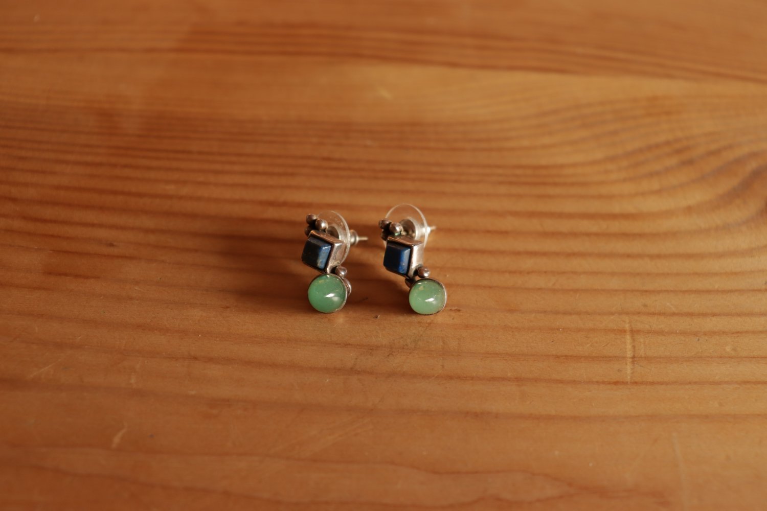 Ohrringe mit Halbedelsteinen