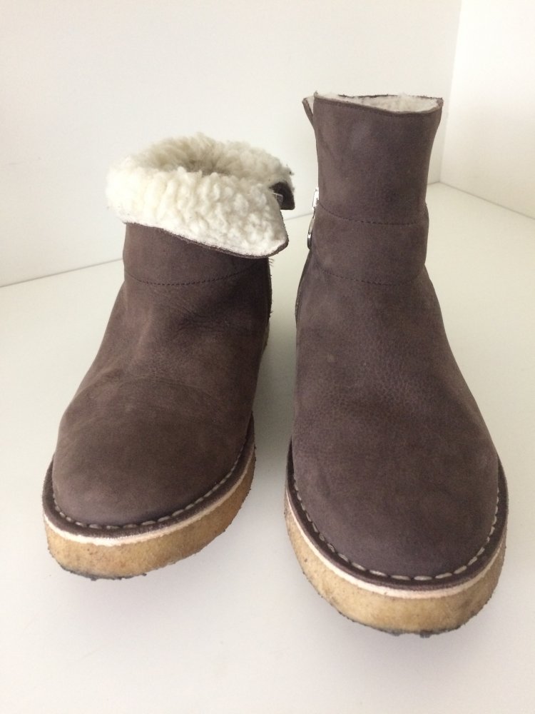 „MADE by HEART“ BOOTS STIEFELETTEN GR. 38