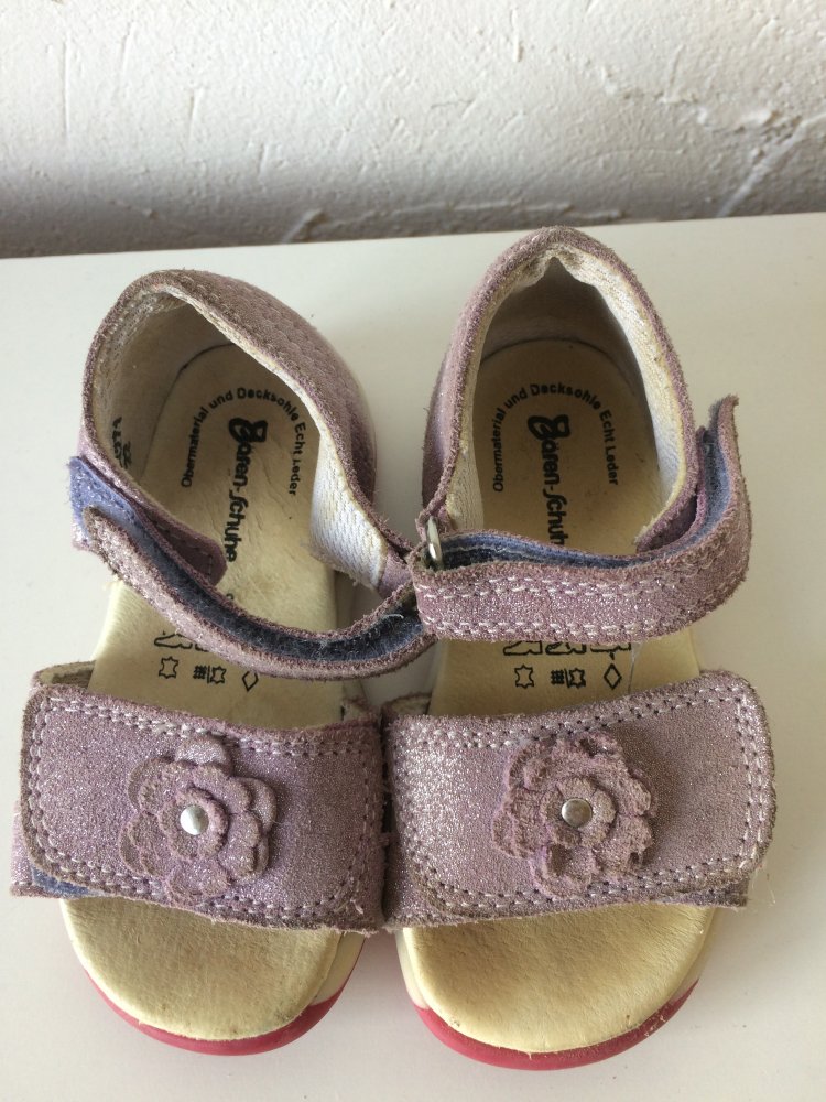 BÄREN SCHUHE MÄDCHEN SANDALEN GR. 22