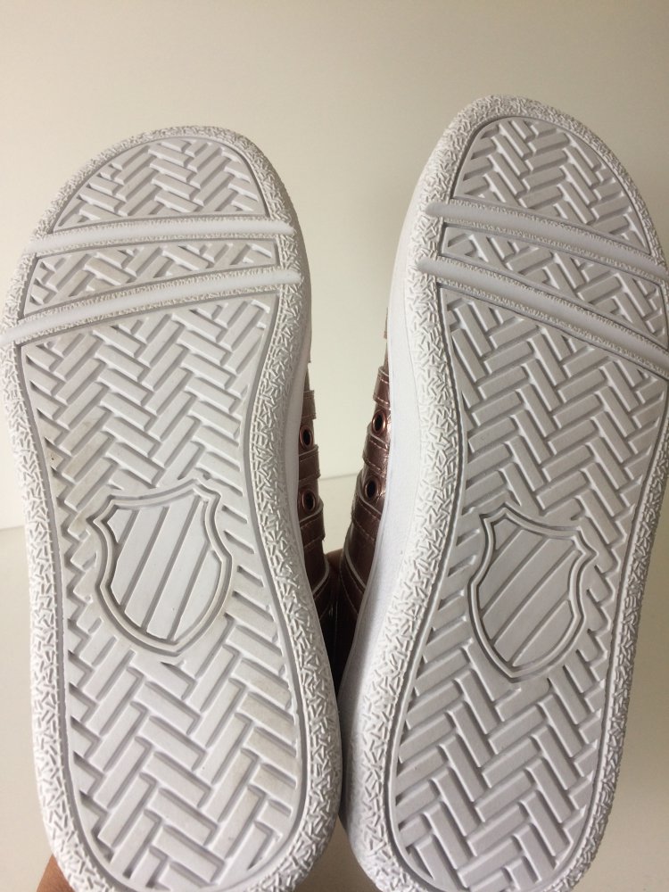 „ K- SWISS „ NEUE SNEAKER GR. 38