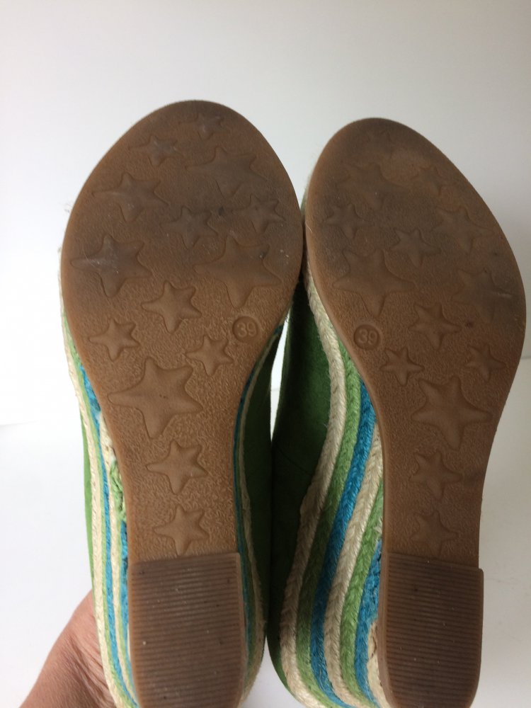 Keilabsatz Schuhe Gr. 39