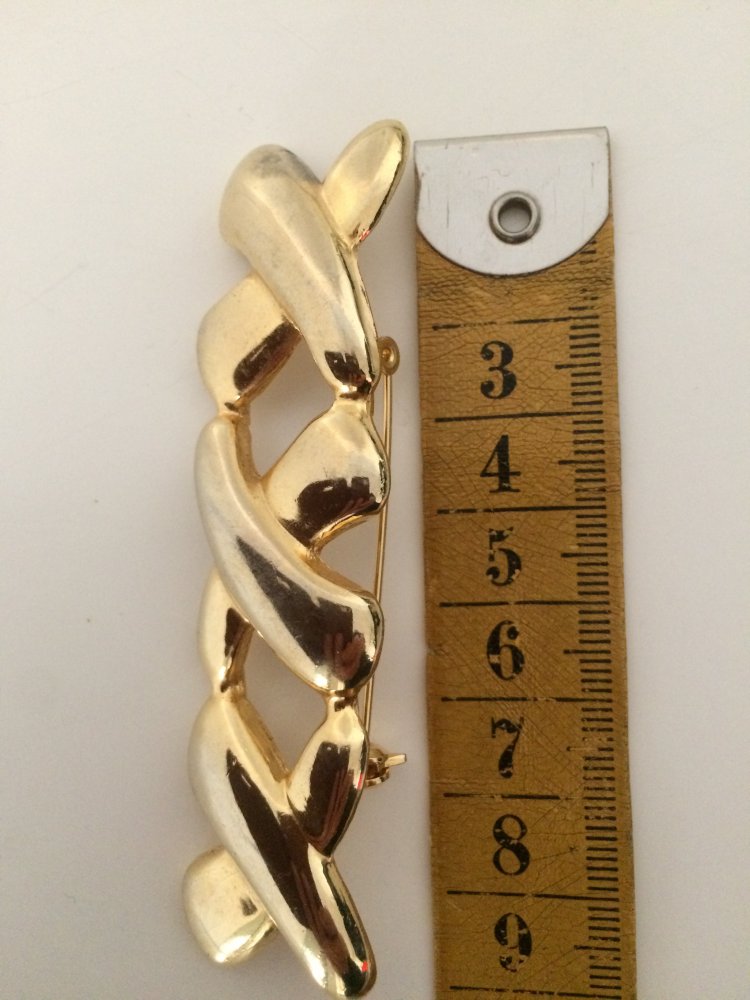 COOLE MESSING BROSCHE 