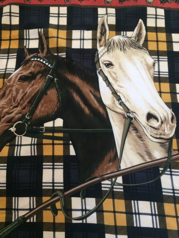 ALFREDO SUNG DESIGN REINE SEIDE PURE SILK VINTAGE TUCH HALSTUCH HAARTUCH 