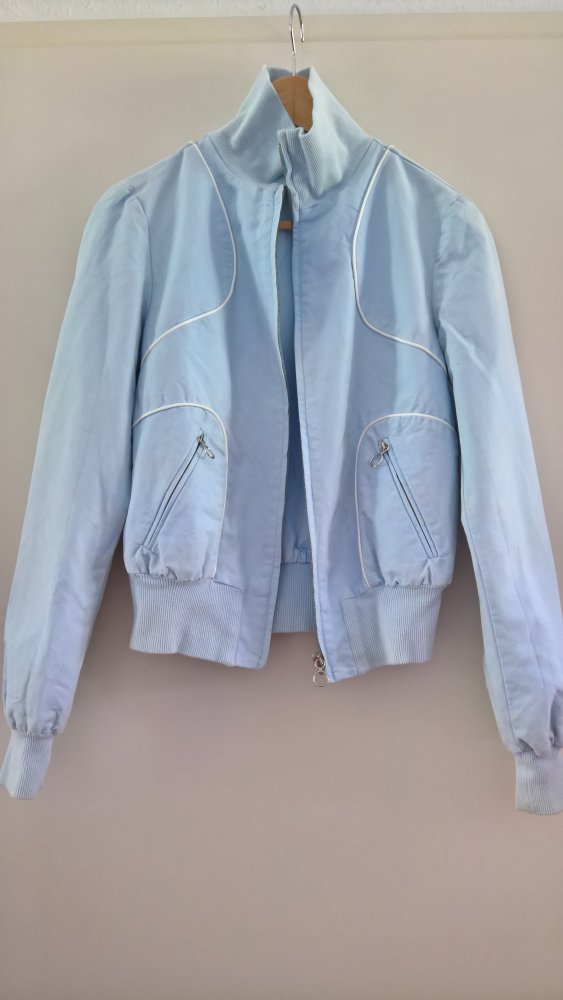 hellblaue Jacke von Benetton in 42