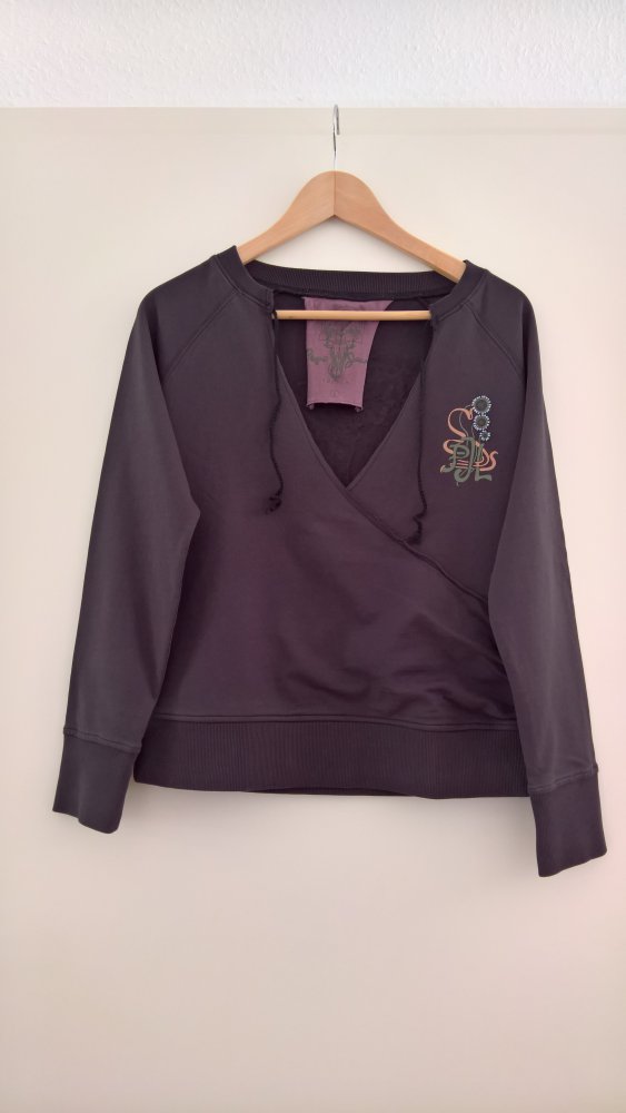 ungetragener, bestickter Pulli von Pepe Jeans