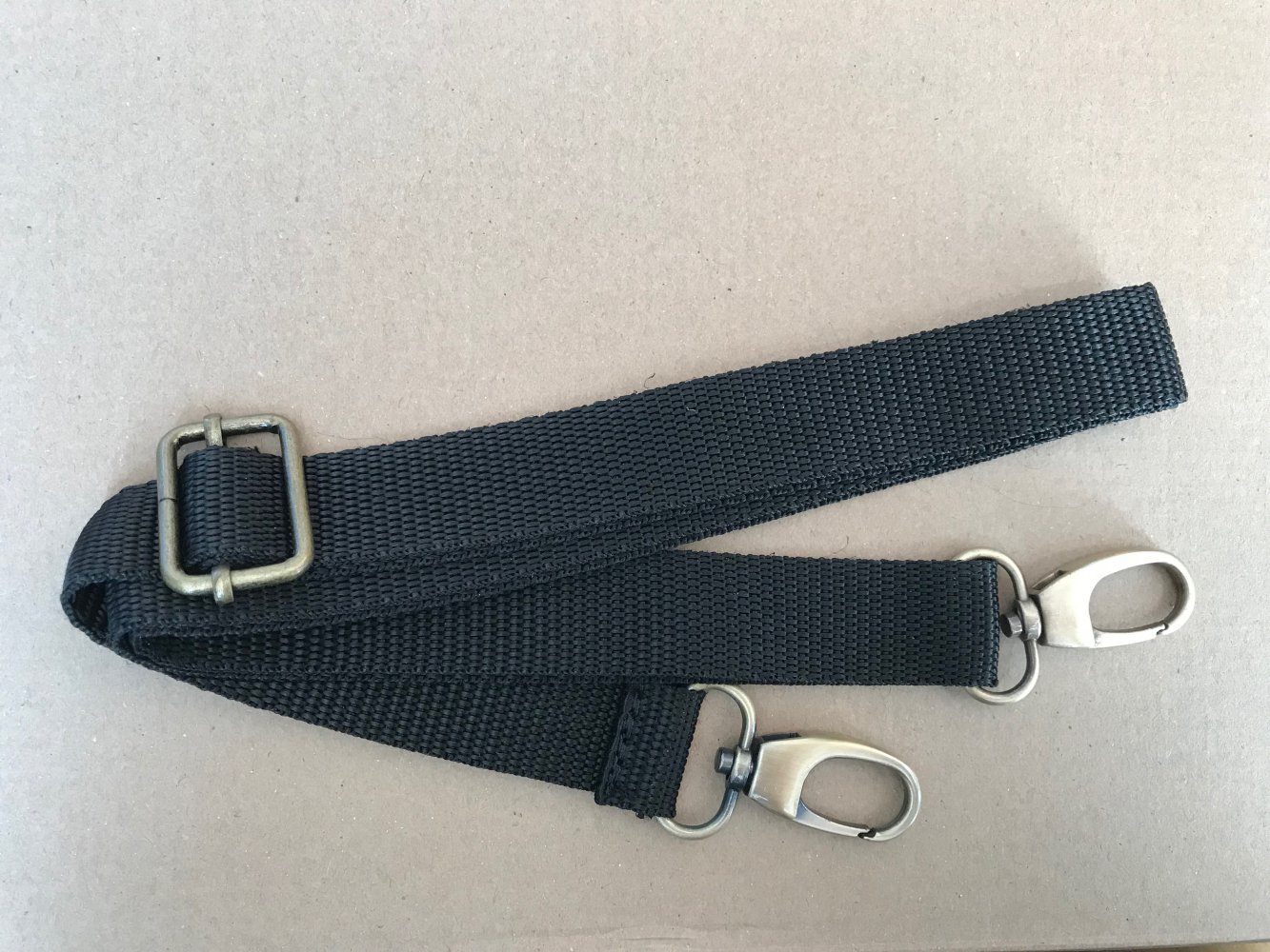 Tasche mit Rosenapplikation