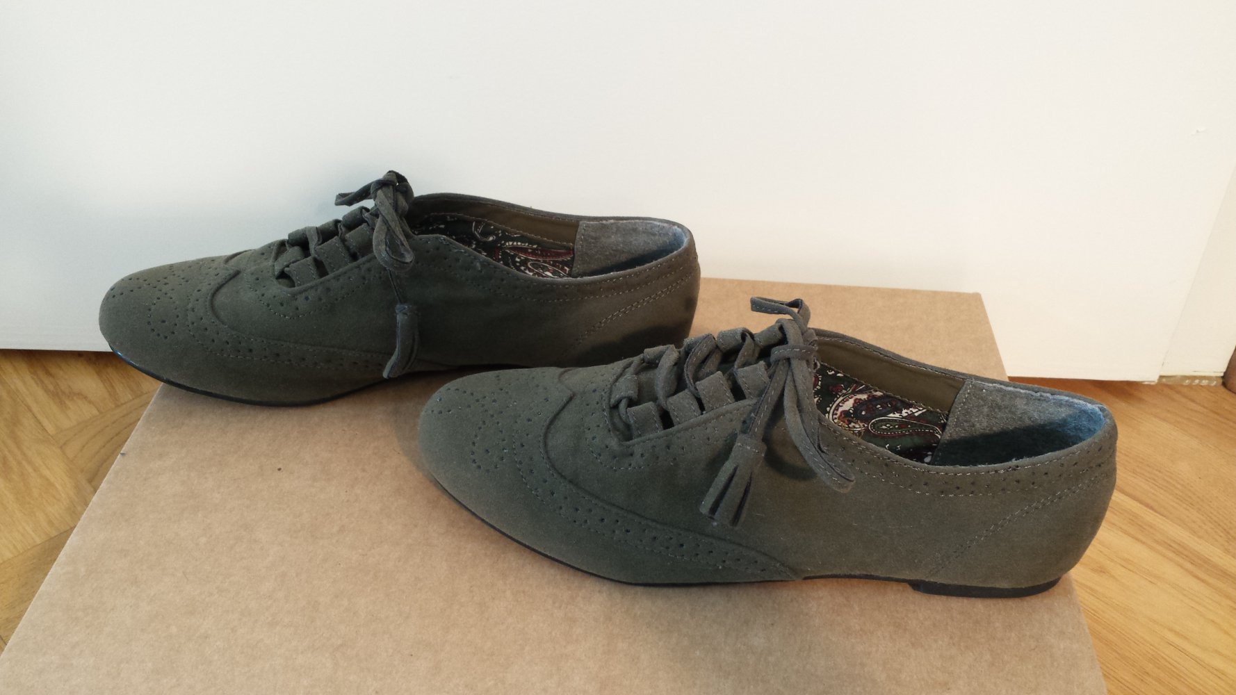 ungetragene Budapester in 39 von Atmosphere