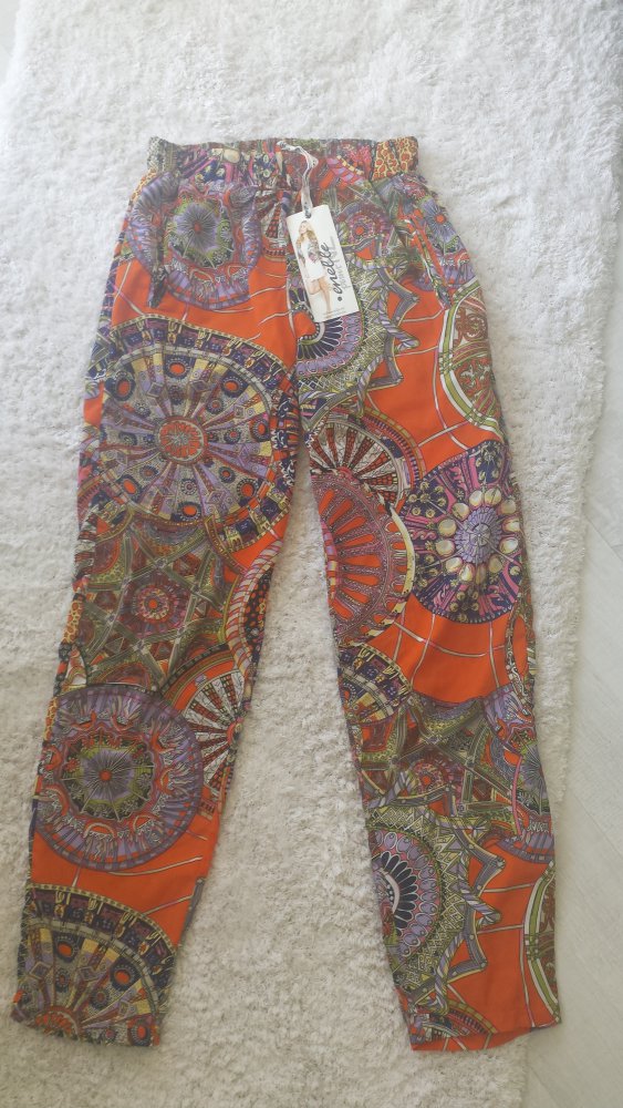 Sommerhose orange mit bunten orientalischen Mustern von Enelle NEU!