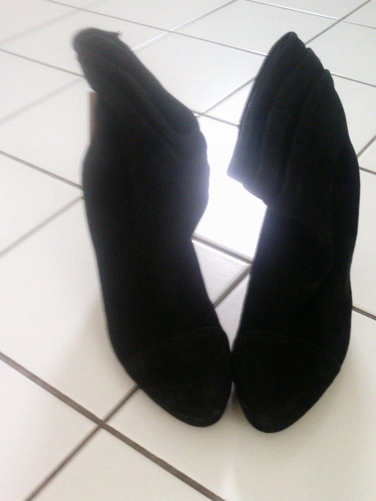 Zara Stiefeletten ECHTLEDER NEU