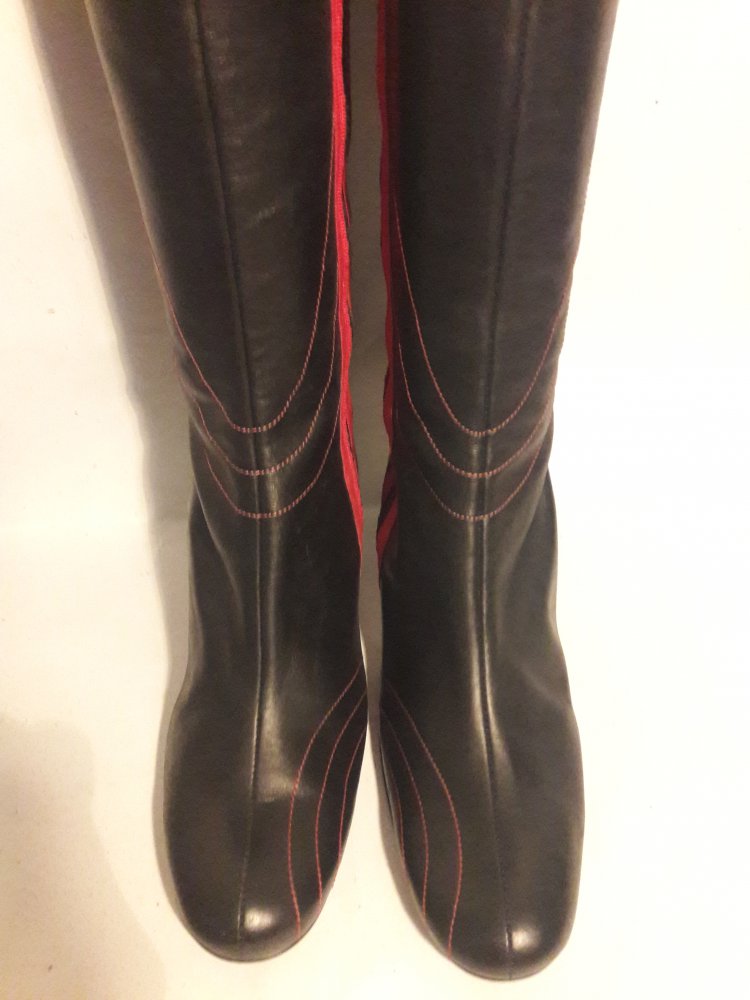 Stiefel, Neu, Leder, Gr. 40, schwarz, rot,