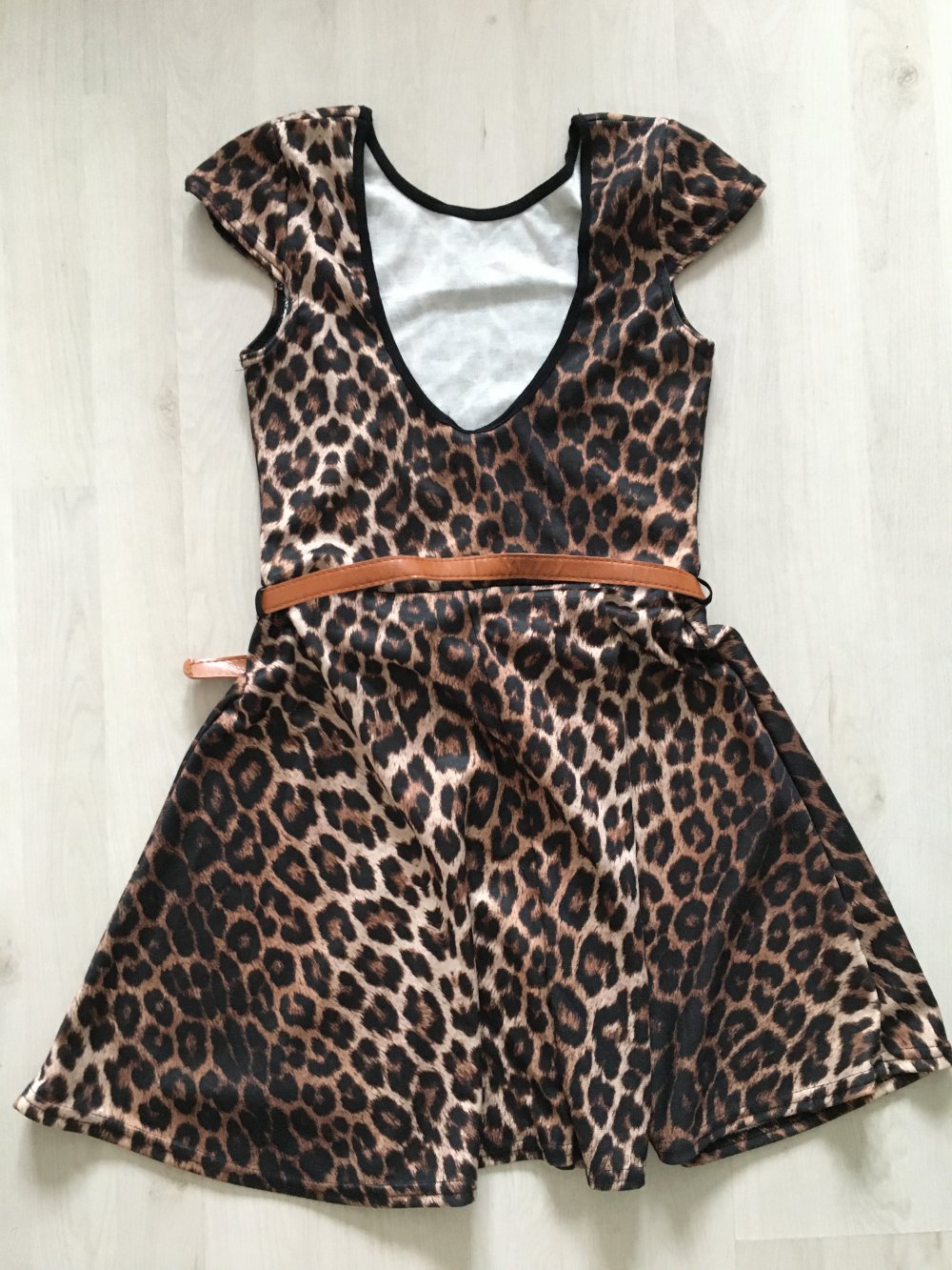 Leo leopard Kleid Kurzkleid ärmellos sommer S