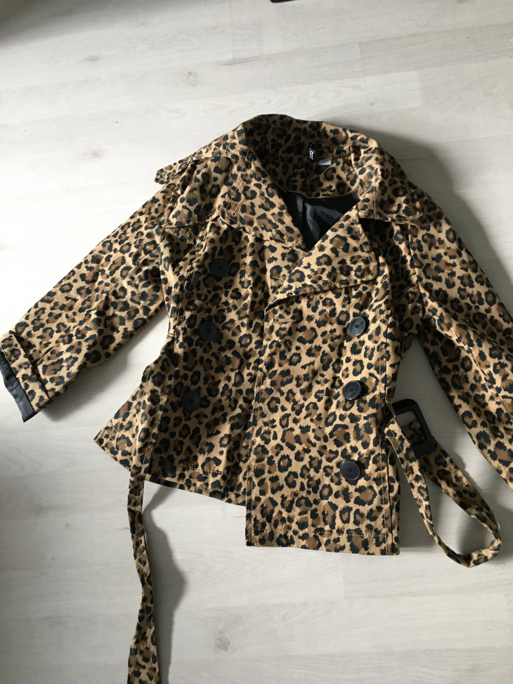Leo Leopard Jacke Kurzer Trenchcoat Regenjacke retro rockabilly vintage H&M S tailliert