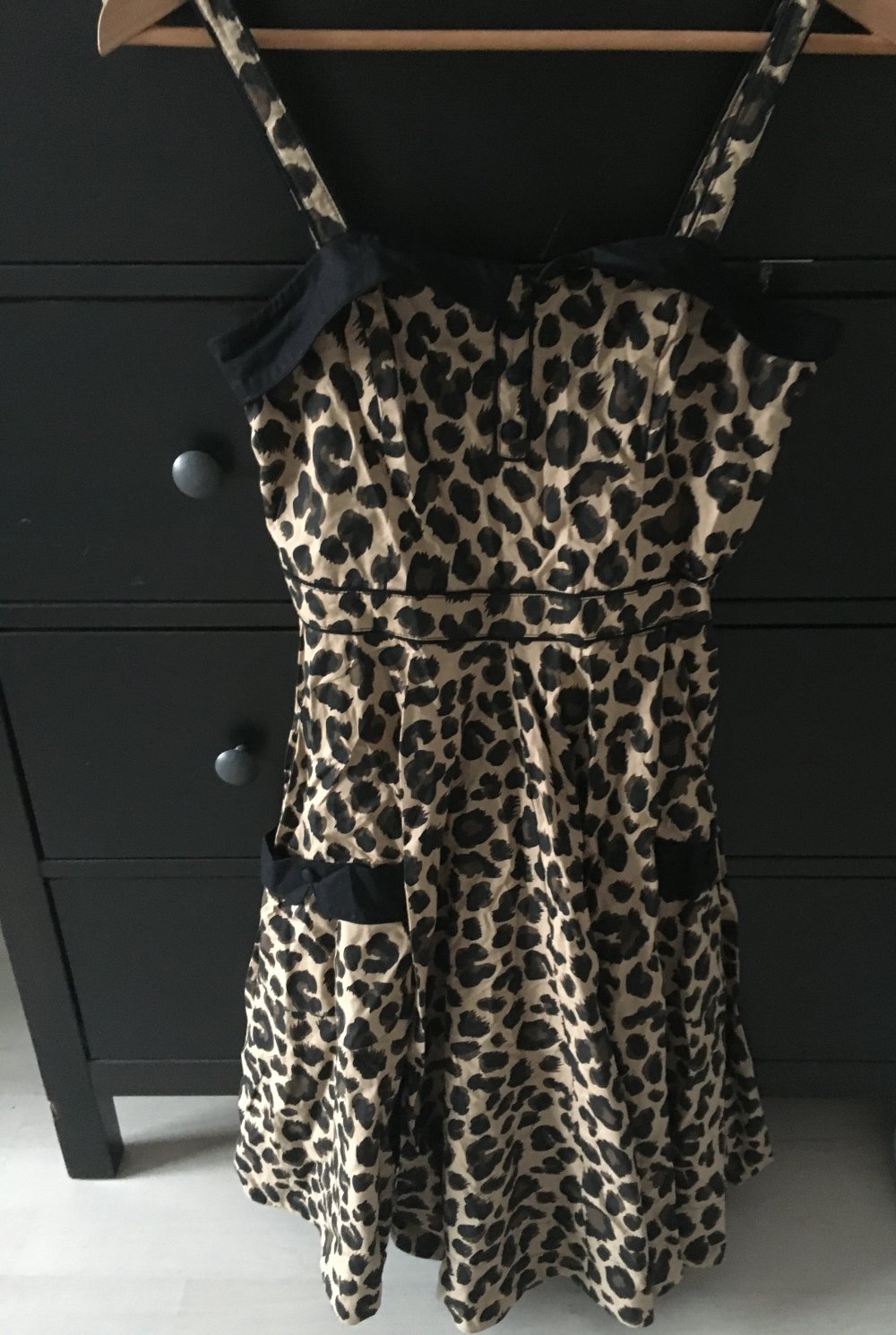 Leo Leoparden Kleid rockabilly vintage retro swing H&M 