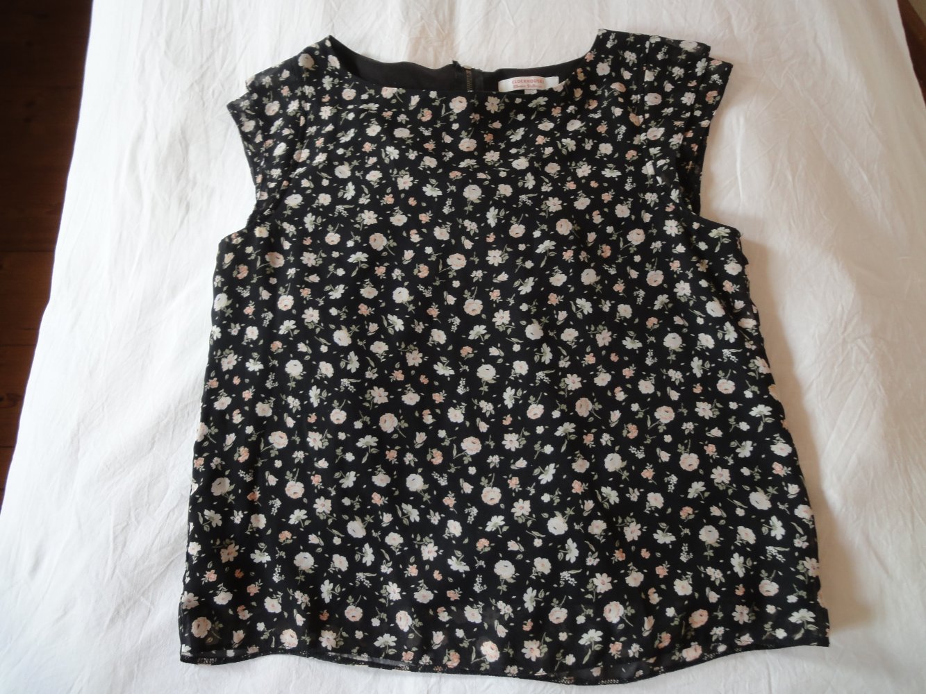 luftige Bluse /clockhouse