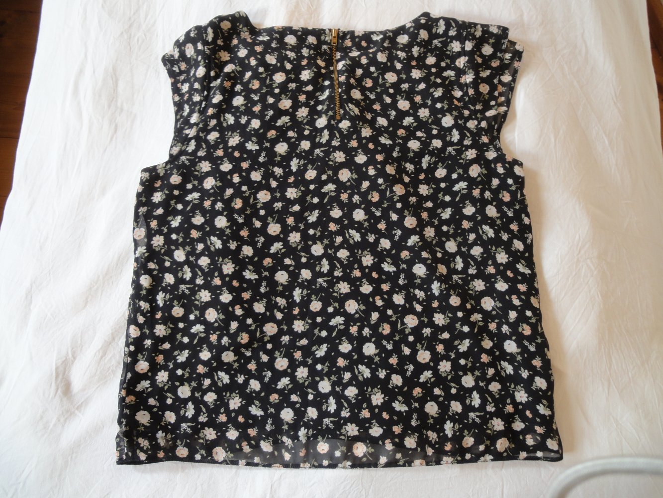 luftige Bluse /clockhouse