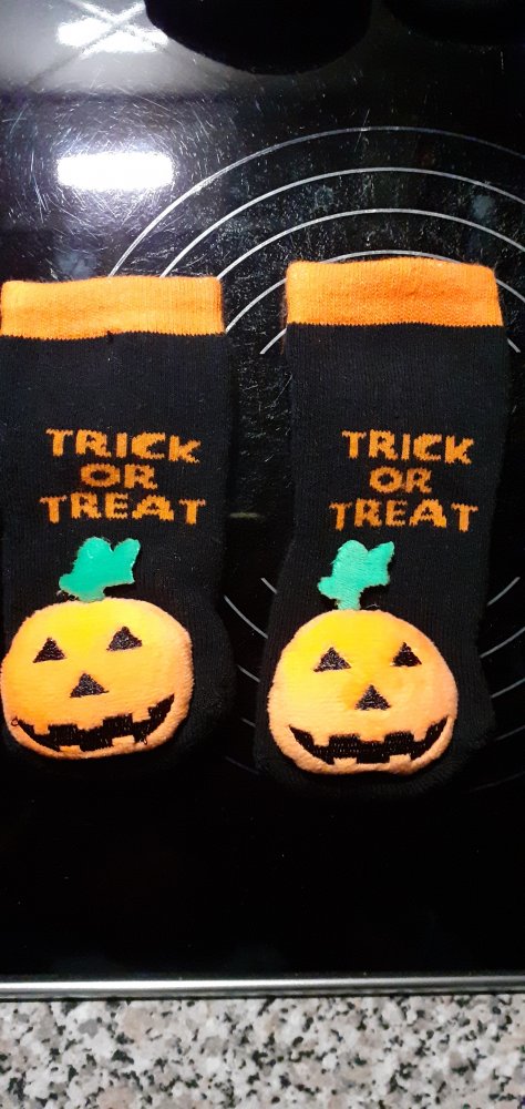 Halloween Baby Rasselsöckchen Gr. 62/68 neu