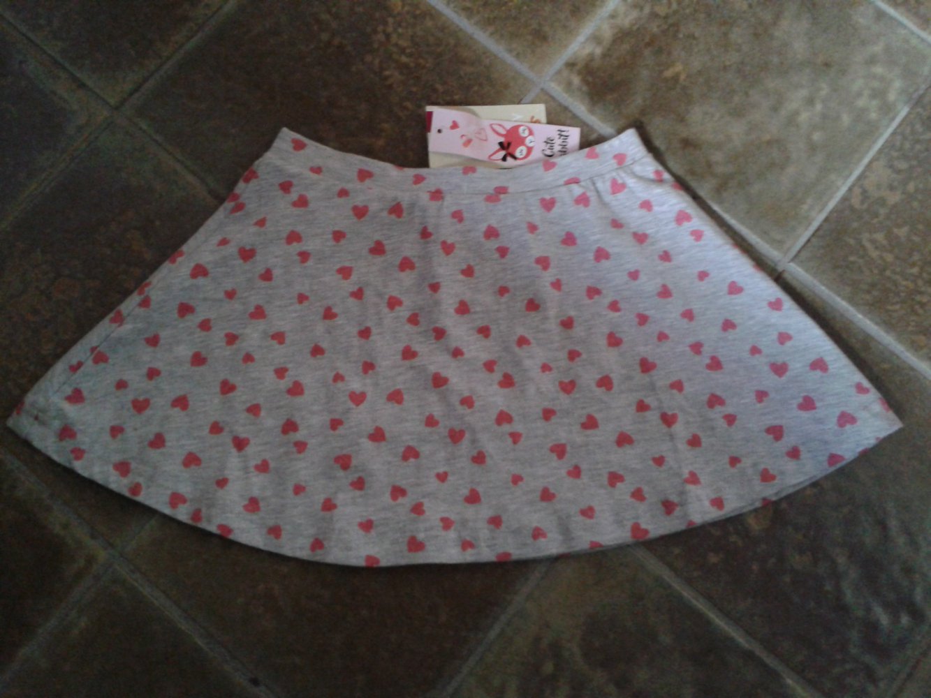 Infinity Kids herziges Sommerröckchen neu mit Etikett - in grau/pink leider zu klein 