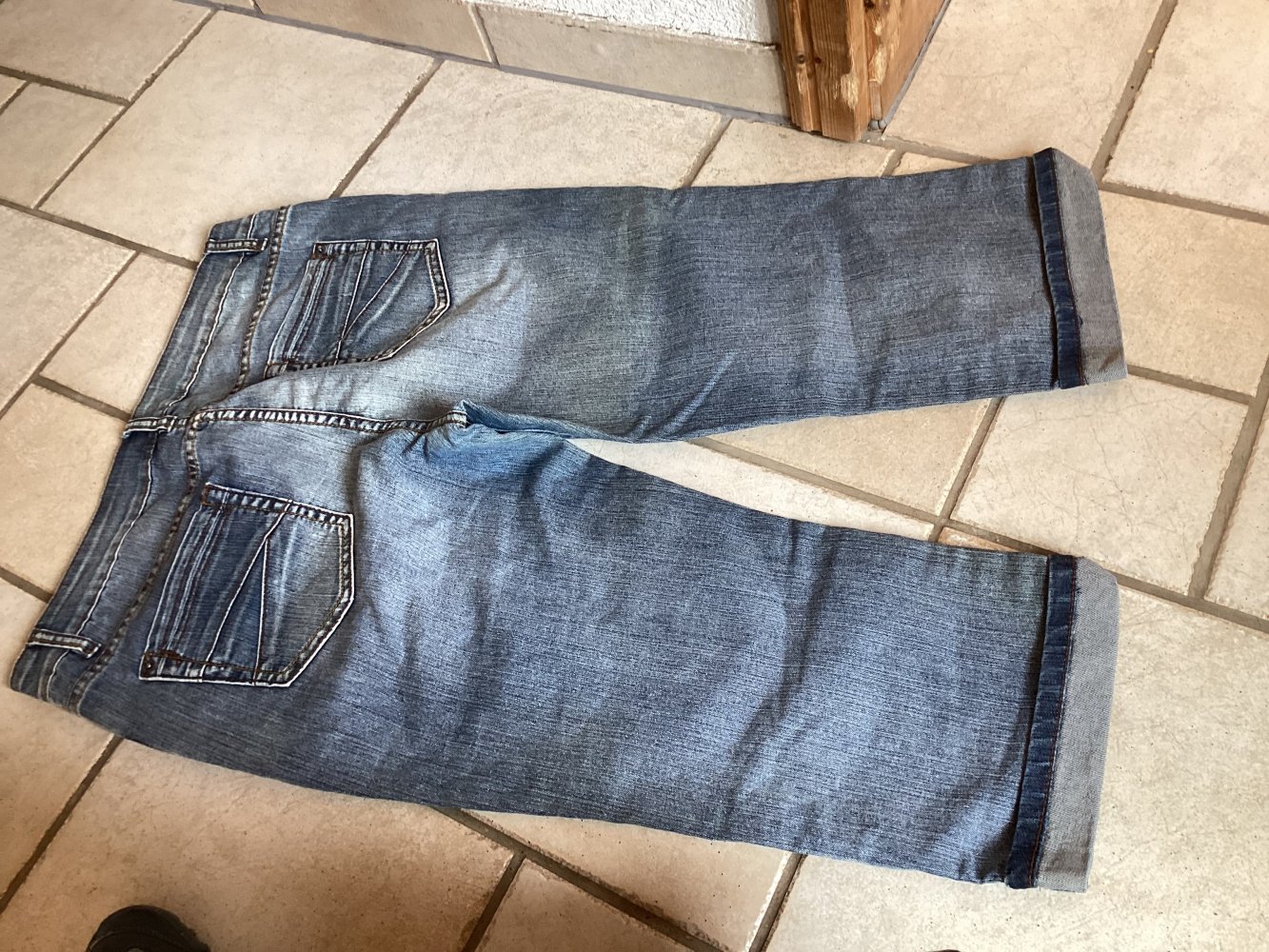 Schöne Jeanscaprihose gr.46