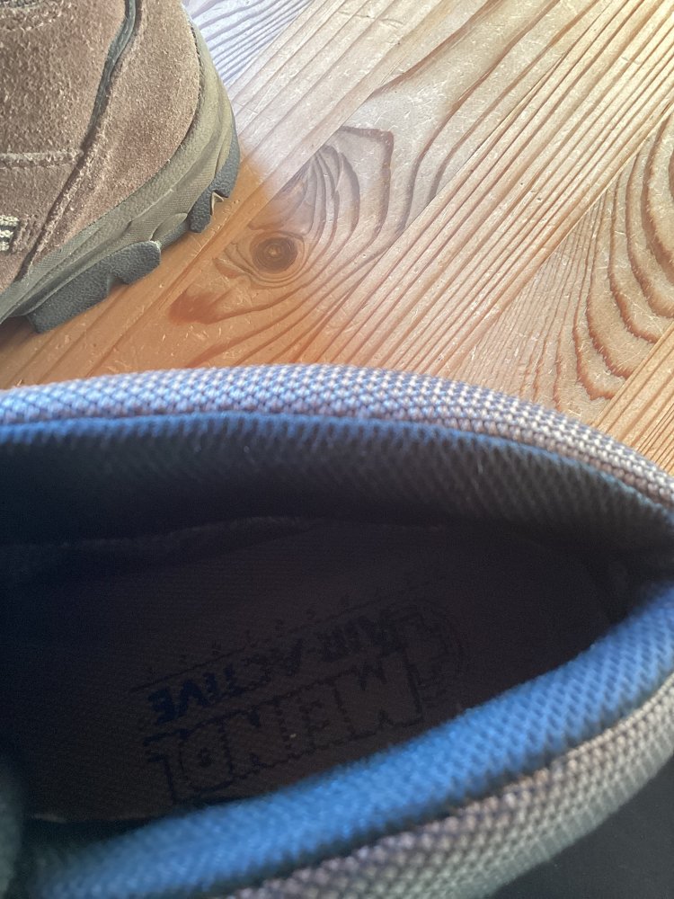 schöne neuwertige Wanderschuhe von Meindl gr.6,5in braun,wenig getragen entspricht gr.40